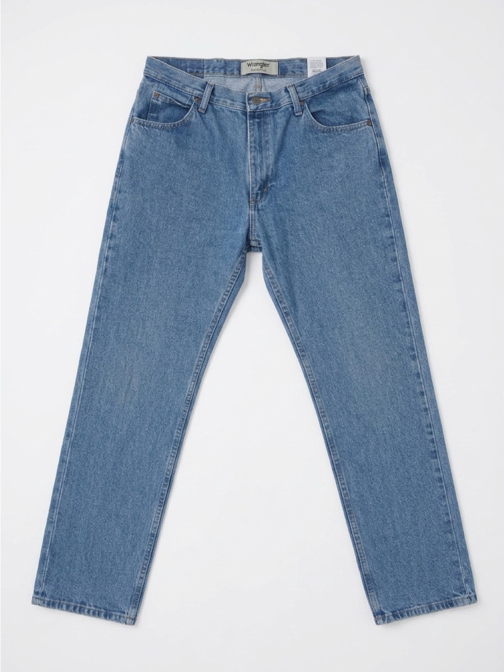 Wrangler Straight-Leg Jeans in Medium Blue Wash 36 x 31